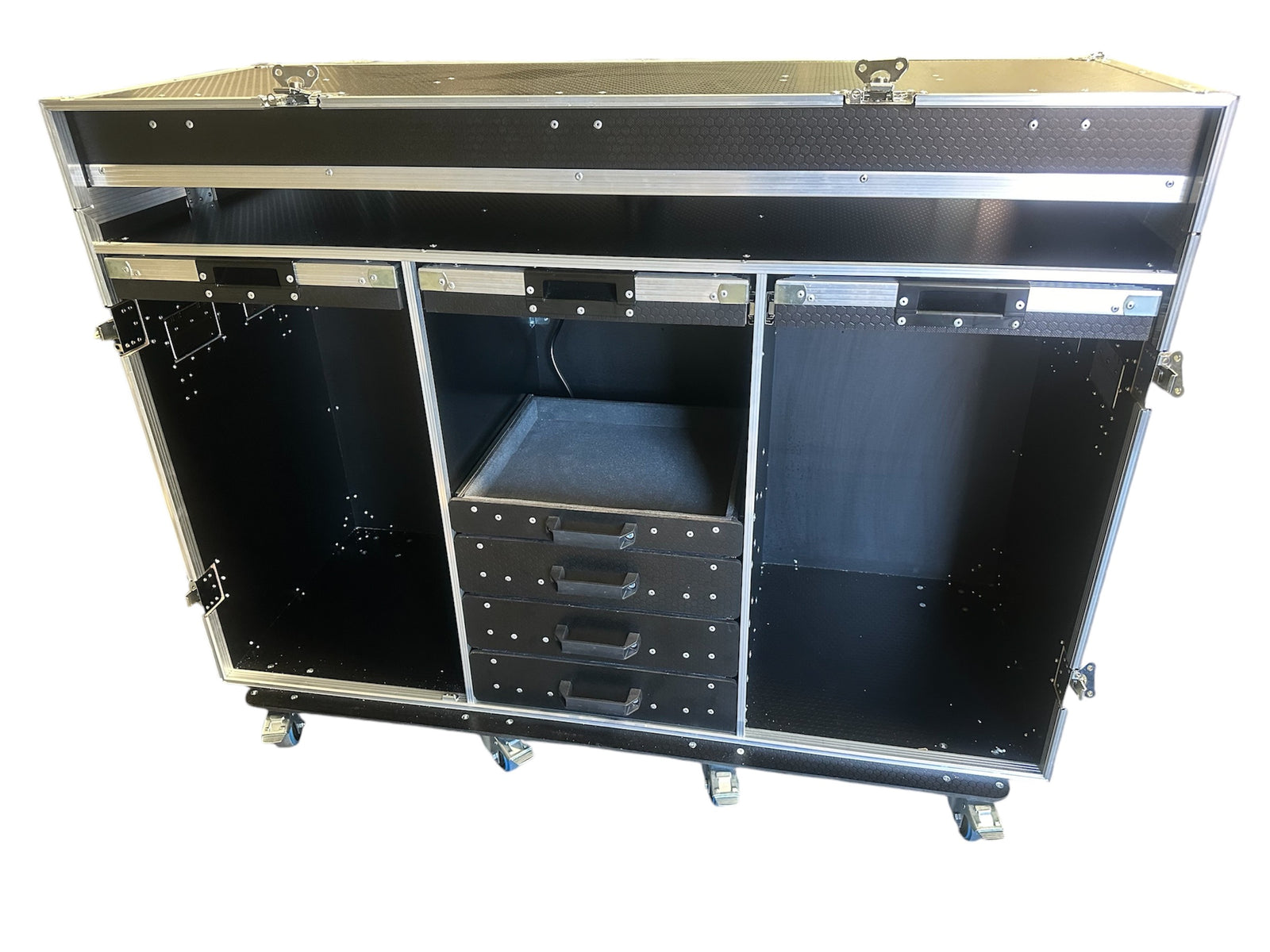 Data Station Flight Case With 2 x 28" Smart TV Screens & Side Tables VME-Data26 view 3