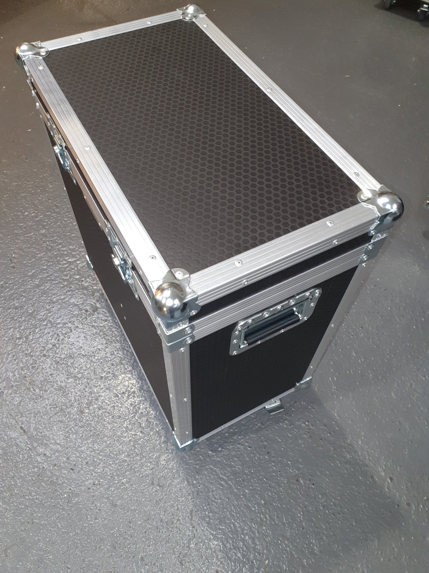 VP Racing Fuel Jug Container Flight Case VME-Fuel2